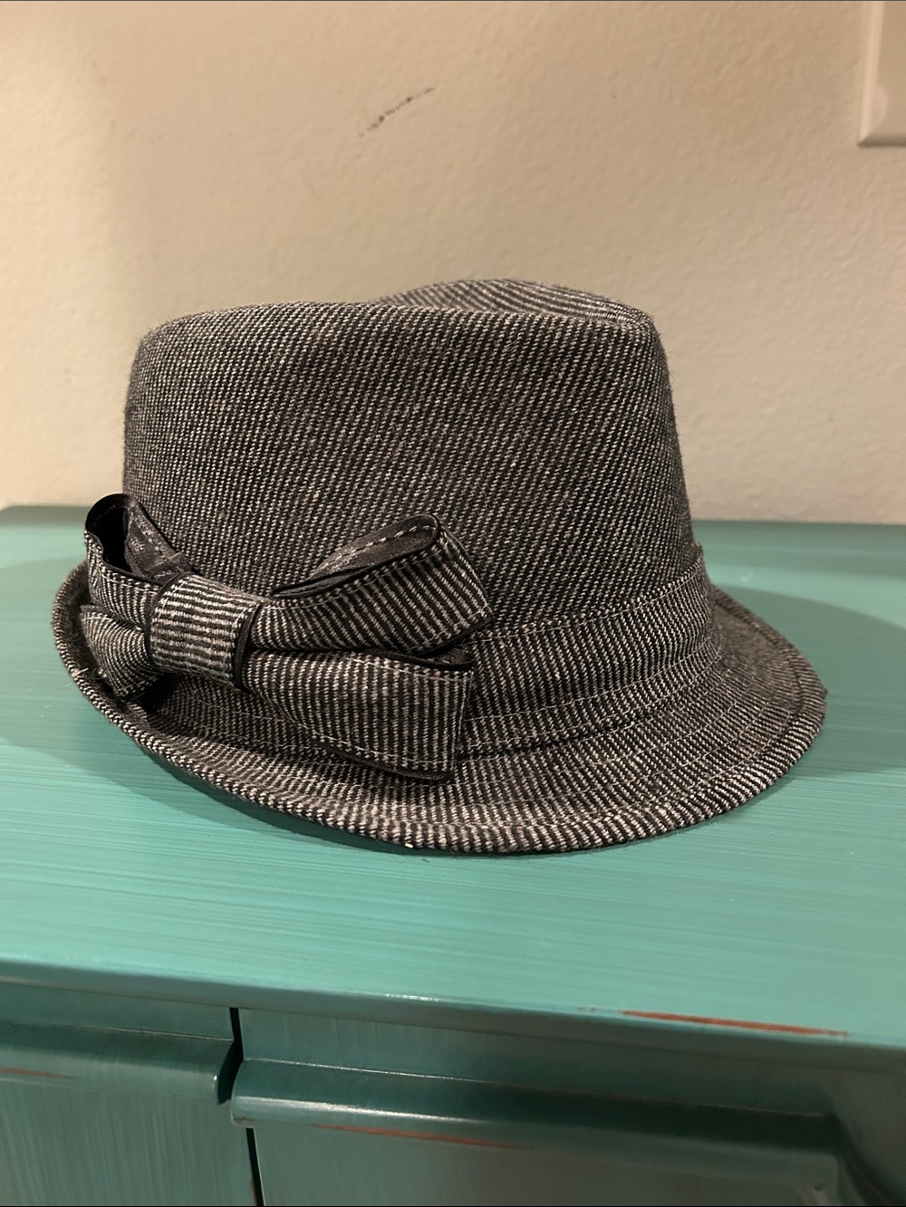 Striped Gray Bow Fedora Hat